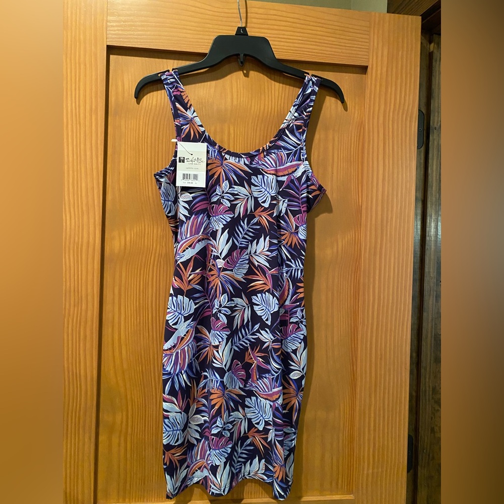 Salt Life Women’s Salmon/Blue Tropical Leaf SLX Performance Dress NWT Size S